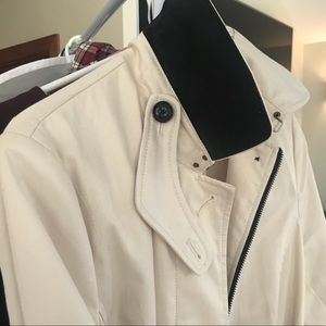 BR Colorblock Short Trench M